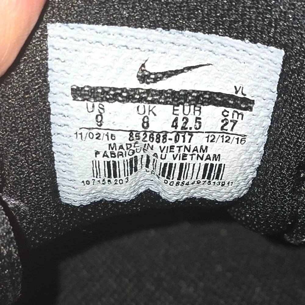 Nike Vapor Ultrafly Keystone Baseball Cleats Black‎ White Size 9